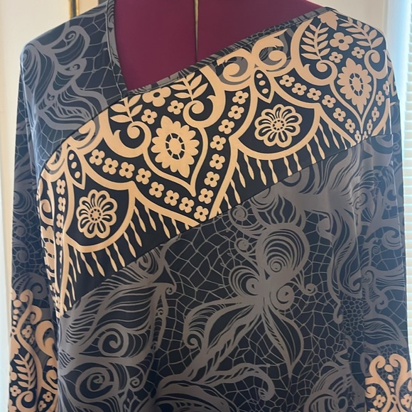 Lily by Firmiana, tunic, dress, shirt, ornate, nwt, artsy - Picture 3 of 14